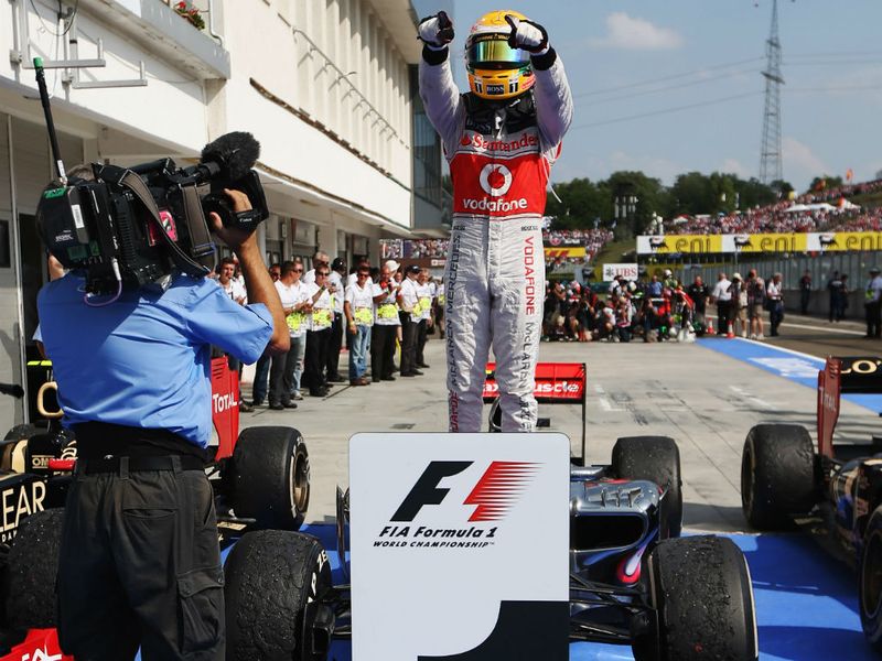Lewis in parc ferme