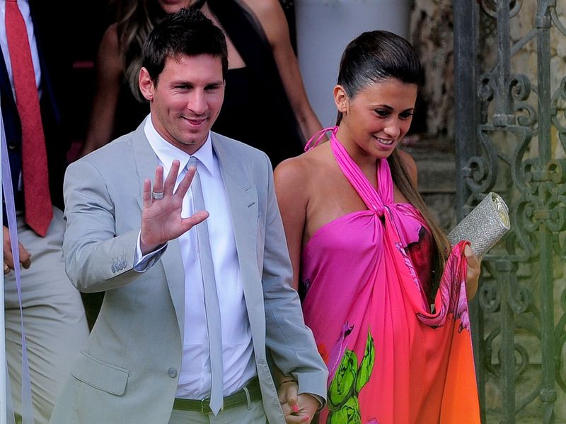Barcelona team-mate Lionel Messi and his girlfriend Antonella Roccuzzo were among the guests...