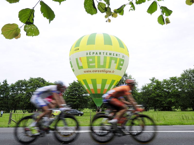The day's four-man break went away early