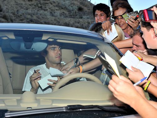 Kaka: Not looking to drive away from Real Madrid