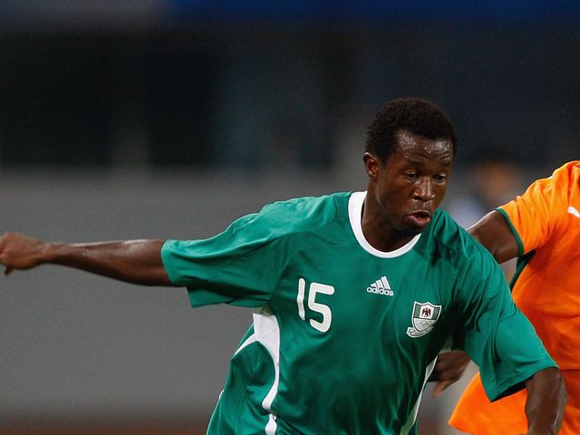 Efe Ambrose