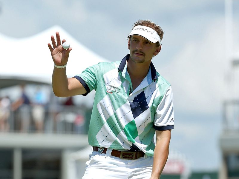 Dutchman Joost Luiten had a sensational opening round going and reached -8 at one point.