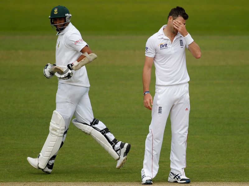 James Anderson was left frustrated as the tail wagged slightly.