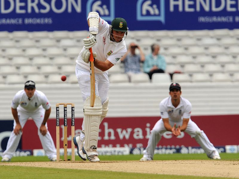 ...as South Africa's opening batsmen dug deep.