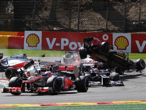 This crash took out Alonso, Hamilton, Grosjean and Perez on the first corner.&nbsp;