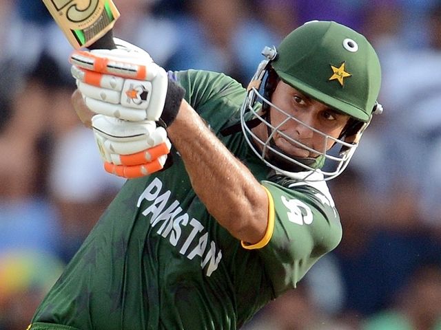 Nasir Jamshed: Four sixes in sparkling 56
