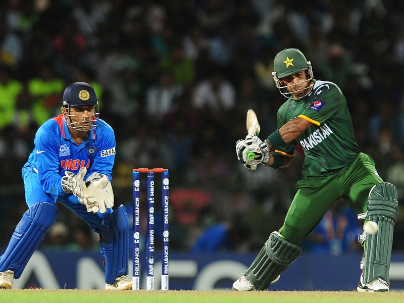 Skipper Mohammad Hafeez made 15 before falling, the score on 59/5.