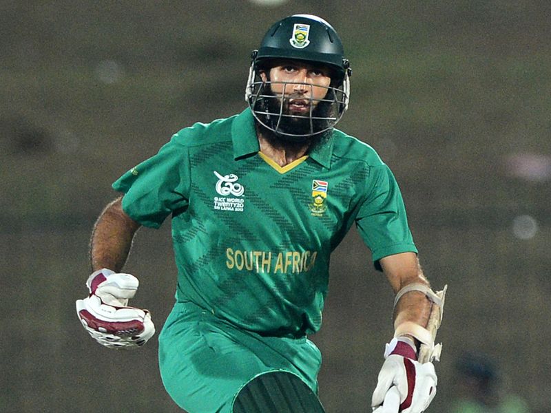 ...and Hashim Amla made 32 not out as South Africa won by 10 wickets.