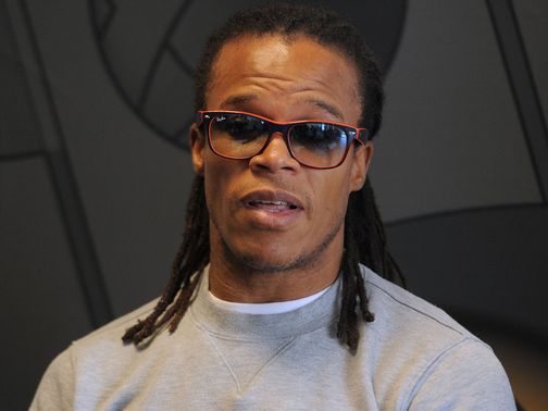 Edgar Davids: Farms out Jamal Lowe