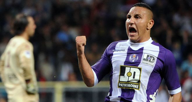 Adrien Regattin celebrates for Toulouse