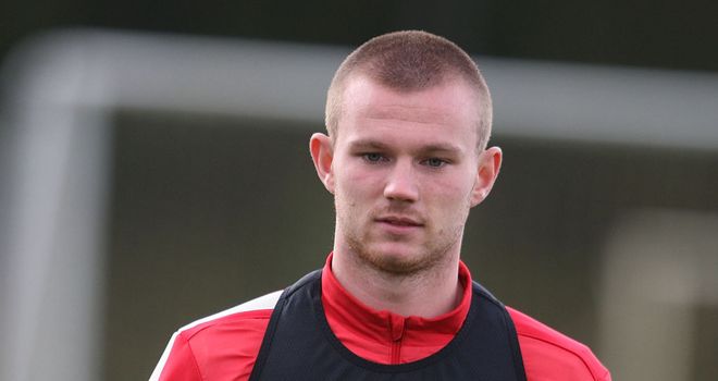 Ryan Tunnicliffe: Manchester United midfielder set to join Ipswich on loan