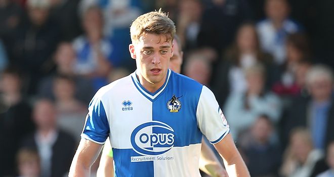 Tom Eaves: Now on loan at Shrews