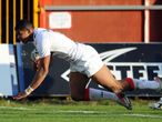 England 44 France 6