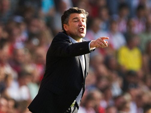 Dean Saunders: Set to hold talks with Doncaster