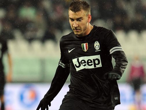 Nicklas Bendtner: Faces two months out