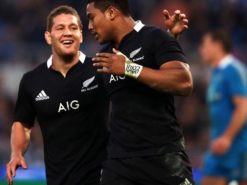 Julian Savea celebrates a New Zealand try