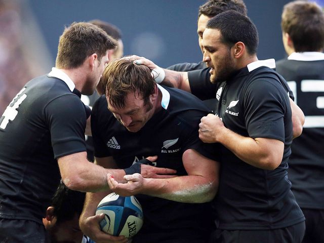New Zealand celebrate against Scotland