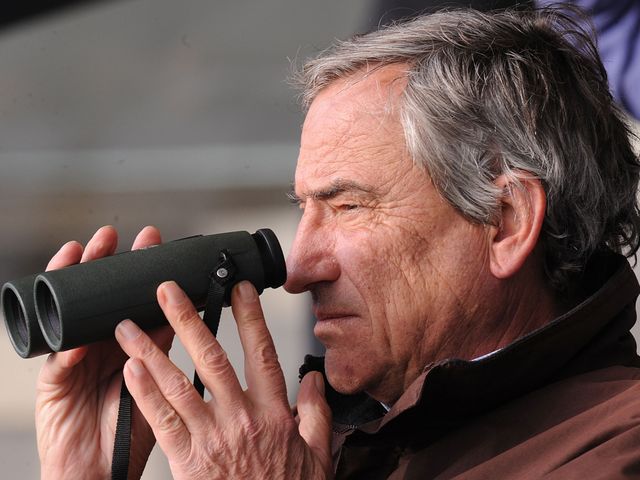 http://e0.365dm.com/12/11/640/luca-cumani-full_2856577.jpg?20121105164001