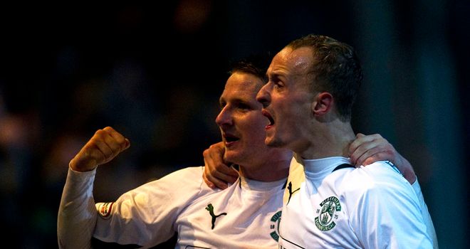 Cairney: Celebrates Hibs goal with Griffiths