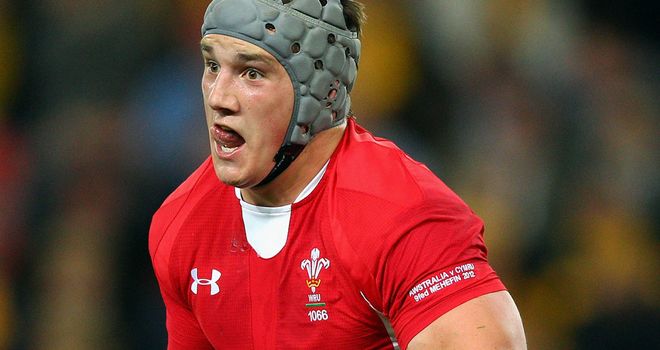 Jonathan Davies is determined to help Wales overcome France