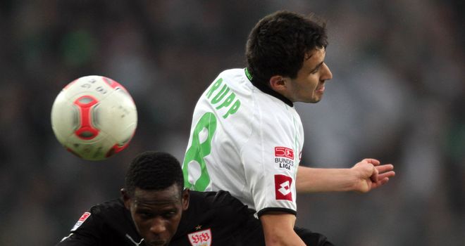 Ibrahima Traore and Lukas Rup do battle
