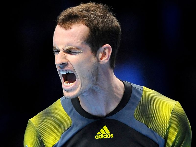 Andy Murray fought back from a set down to defeat Tomas Berdych at the Barclays ATP World Tour Finals in London.