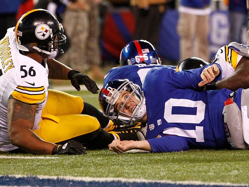 It was an unnerving night for Giants quarterback Eli Manning