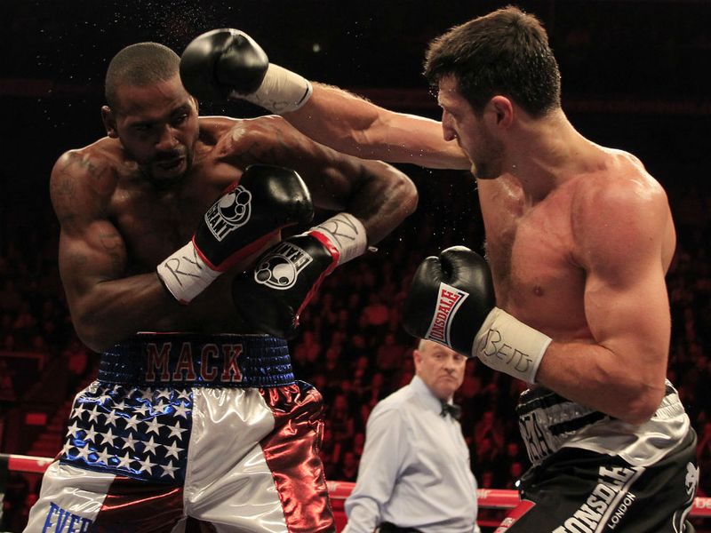 It was a dominant display from the local fighter in Nottingham (photo credit: Lawrence Lustig)