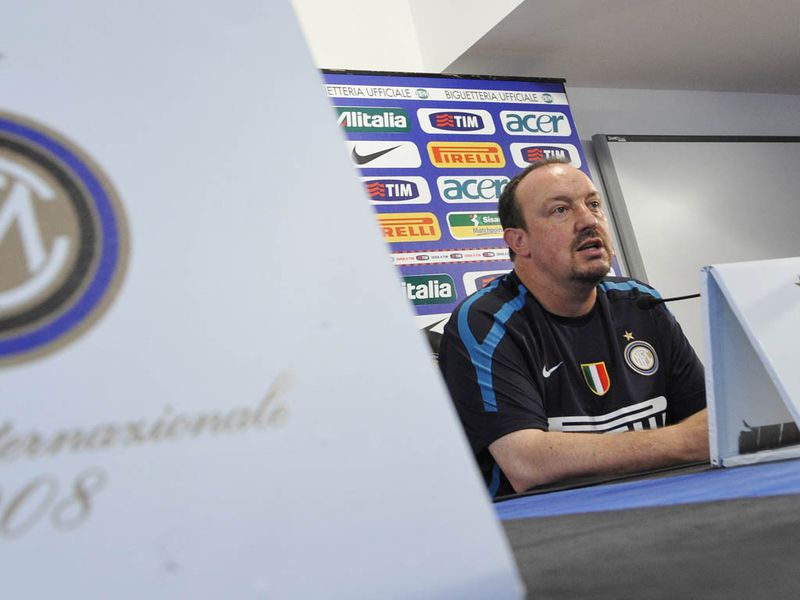 A few days after leaving Liverpool, Rafael Benitez is appointed the new head coach of Serie A and Champions League champions Inter Milan.