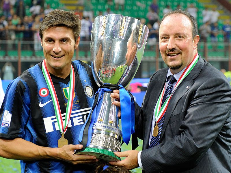 In August 2010 a 3-1 victory over AS Roma in the Italian Super Cup lands Benitez his first silverware at the club.