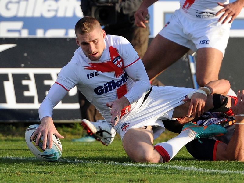Full-back Sam Tomkins touched down for England to continue his impressive scoring return