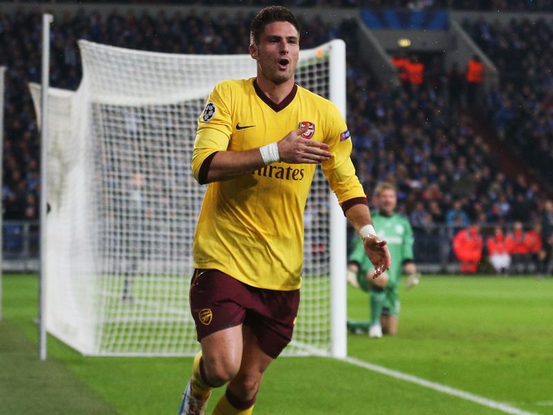 Olivier Giroud's diving header doubled the Gunners' advantage after 26 minutes