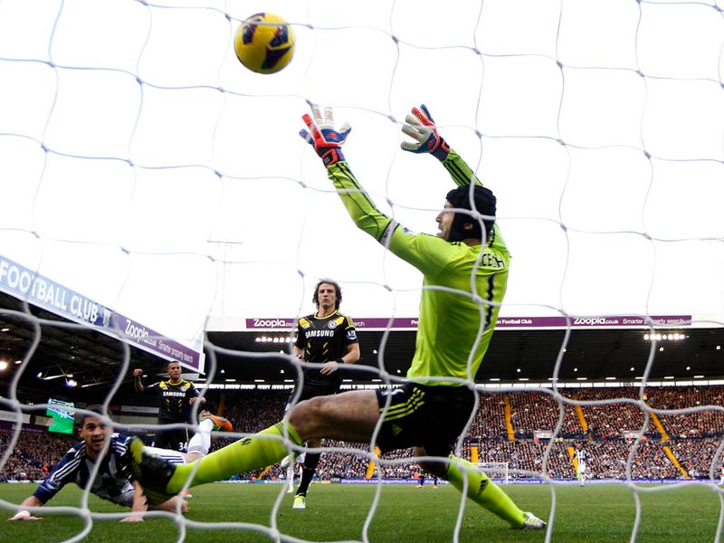 ...and Petr Cech can do very little to keep the ball from finding the net. The champions of Europe are behind at The Hawthorns.