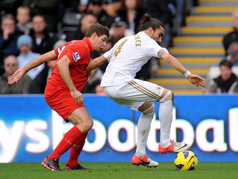 Steven Gerrard returned to the Liverpool starting line-up