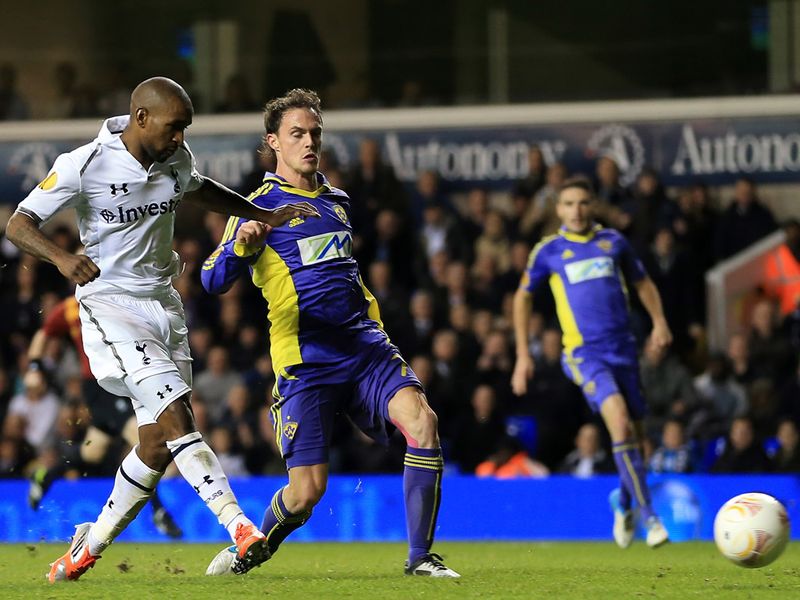 The Spurs striker then completes his hat-trick to seal his side's victory