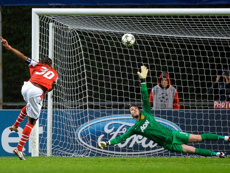 Alan gave De Gea no chance with the penalty that put Braga ahead against Manchester United.