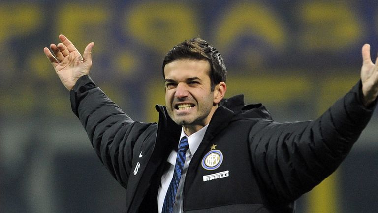 Andrea Stramaccioni: Urging his players on