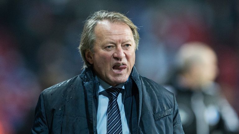 Ariel Jacobs: Sees relegation as "a nightmare"