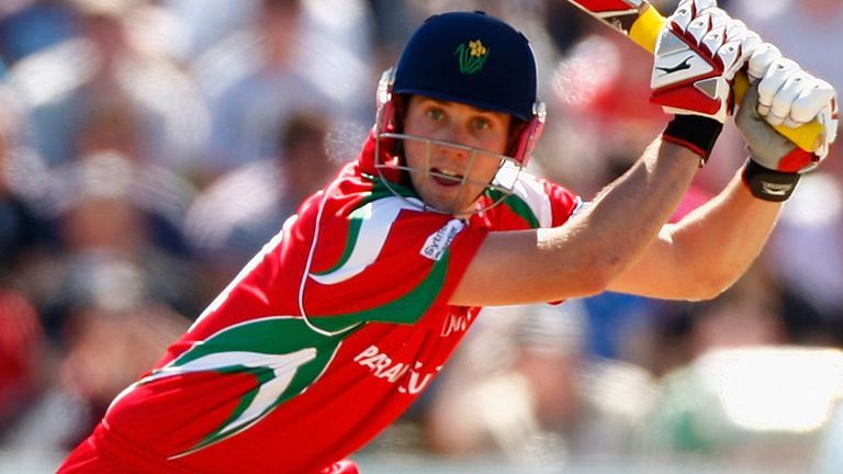 Chris Cooke: New contract at Glamorgan