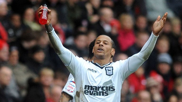 DJ Campbell: New signing suffers pre-season setback