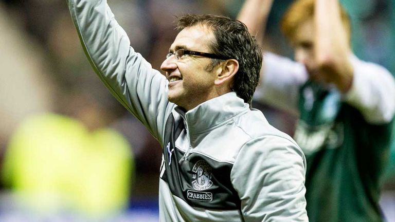 Pat Fenlon: Celebrates his team's win at Easter Road