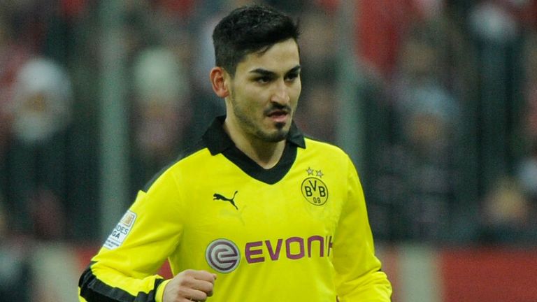 Ilkay Gundogan: Would look at England or Spain