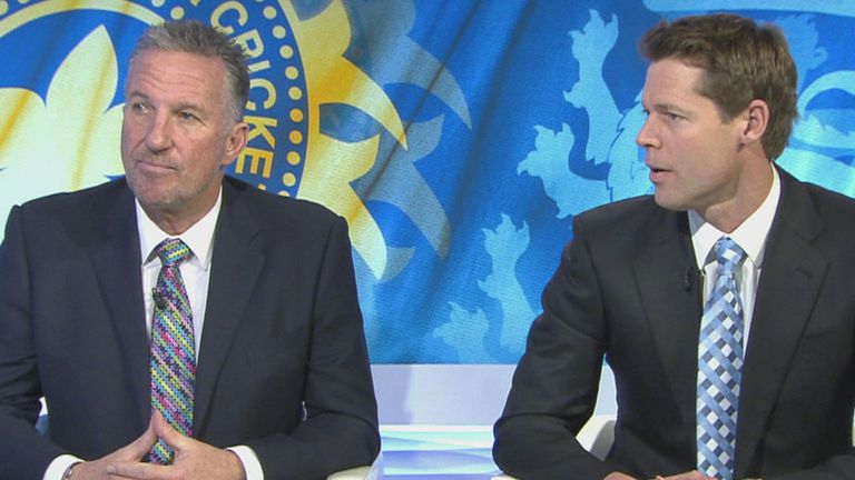 Nasser Hussain and Sir Ian Botham: reckon India just about shaded the opening day