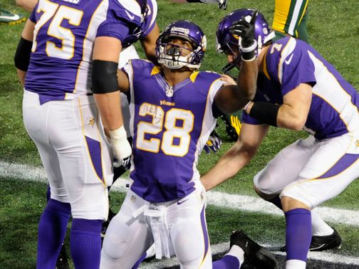 Adrian Peterson: So close to record but Vikings into play-offs