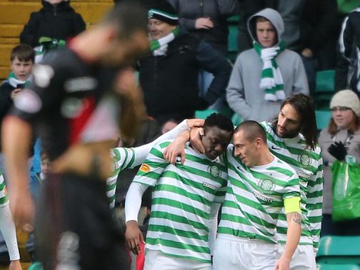 Celtic celebrate against St Mirren