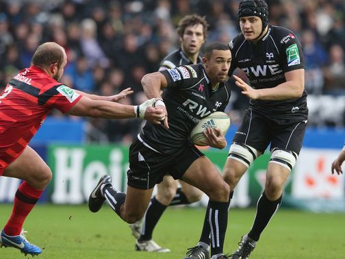 Eli Walker: Try scorer for The Ospreys
