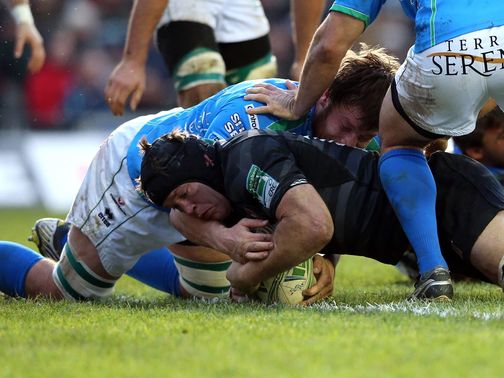 Julian Salvi powers over for Leicester