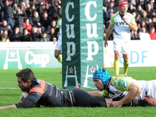 Florian Fritz crosses over for Toulouse