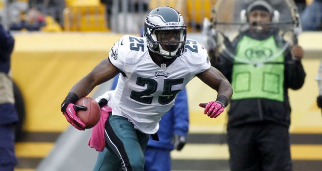 LeSean McCoy: Will return to action after four weeks on the sidelines
