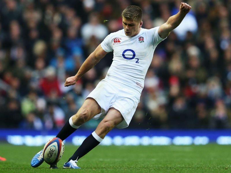 Owen Farrell kicked England into a 15-0 lead...